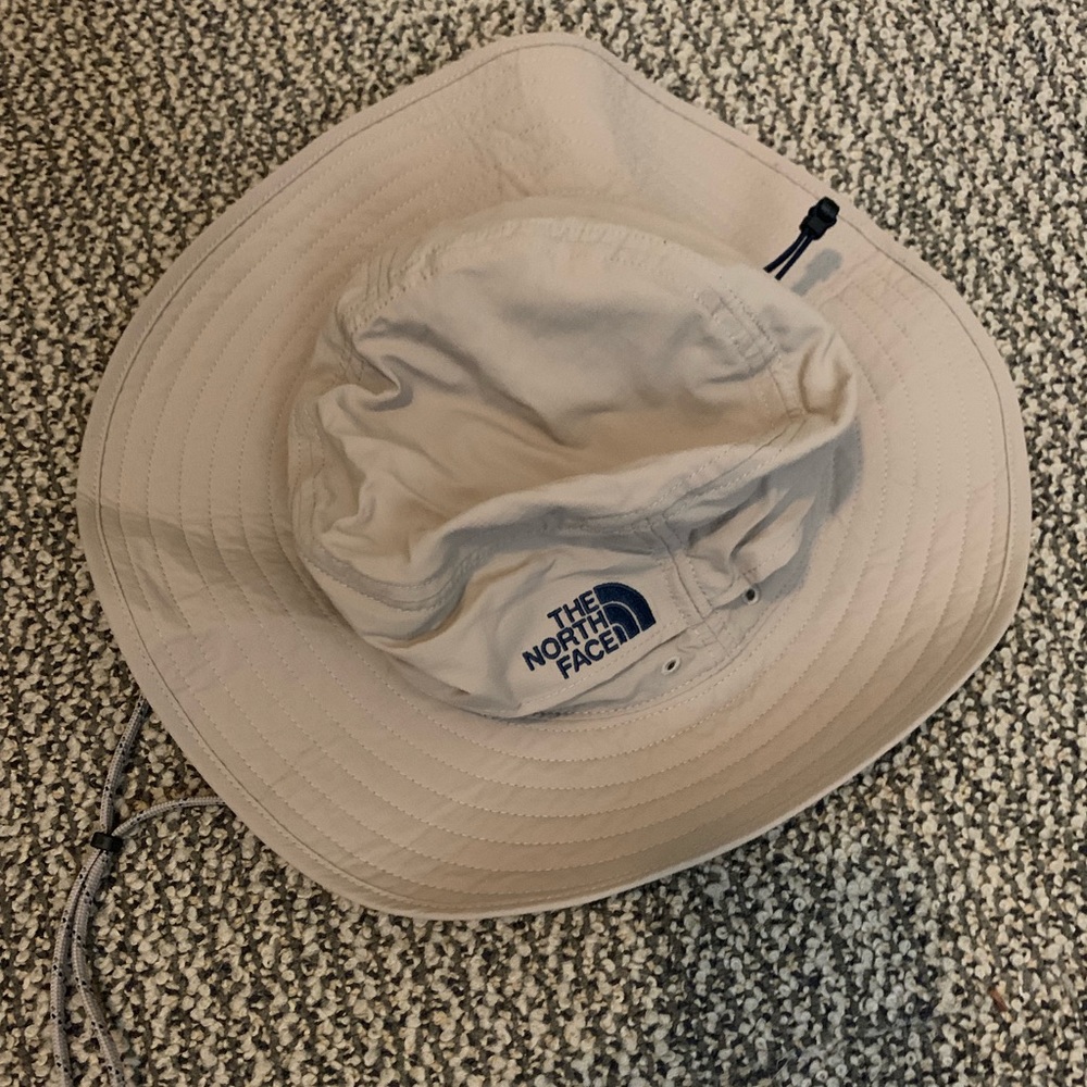 The North Face Men’s Horizon Breeze Brimmer Hat.